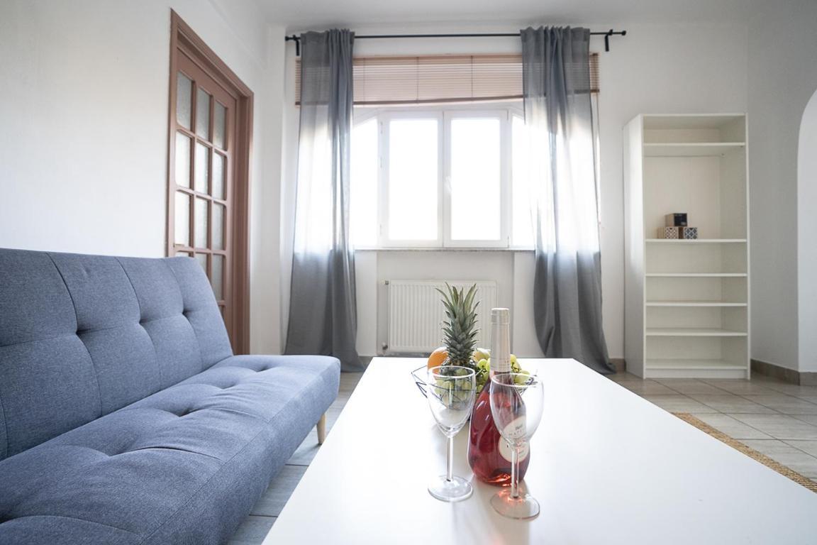 Cismigiu Garden Apartment บูคาเรสต์ ภายนอก รูปภาพ